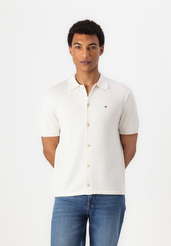 ESSENTIAL SHIRT - Shirt - ivory petal3