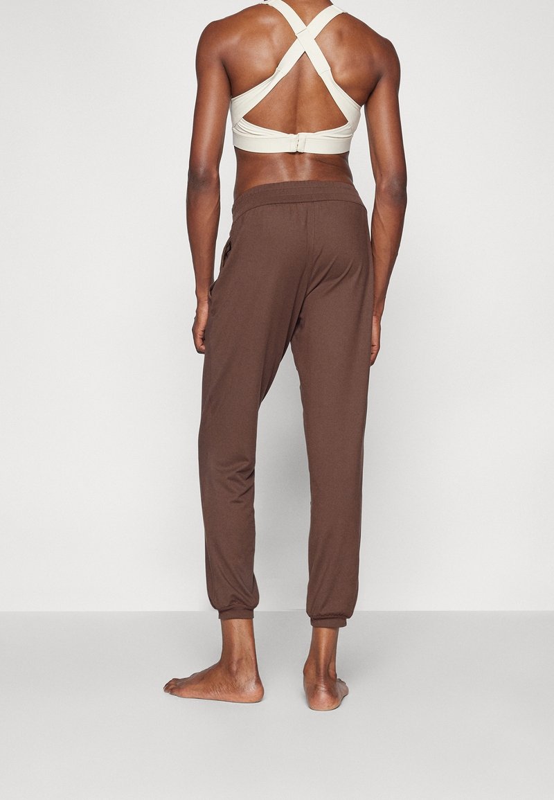 Puma Pantalon de survêtement brown/marron (Seconde main