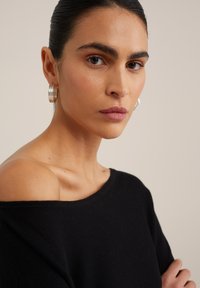 WE Fashion WE STUDIO - Svetrík - schwarz