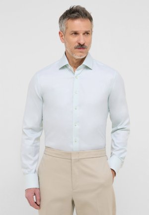 BAUMWOLLHEMD - SLIM FIT - Camicia elegante - apfelgrün