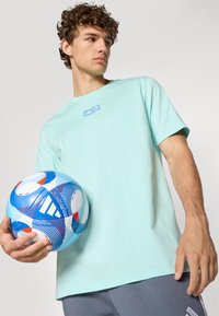 adidas Performance JUVE jasnoniebieski