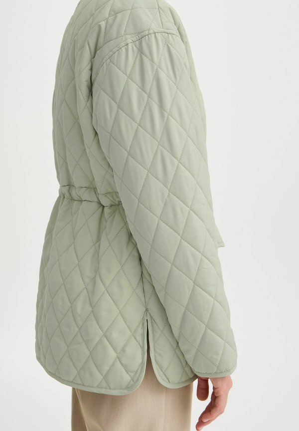 BYBETIO - Winter coat - tea4