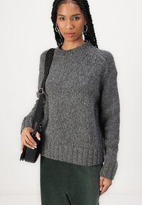 Marc O'Polo DENIM CREW NECK LONG SLEEVE CHUNKY - Džemperis - dark shadow melange