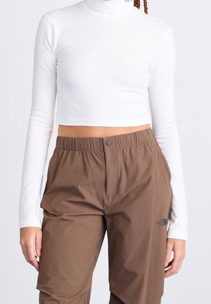 Long sleeved top - white