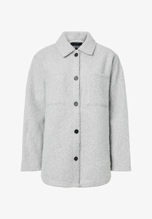 Camicia overshirt grigia in felpa con colletto, due tasche frontali e sei bottoni neri. Tessuto testurizzato e design a taglio dritto.