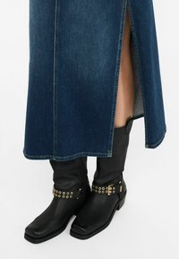 LIU JO WITH SLITS - A-vonalú szoknya - denim blue