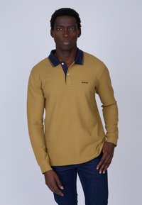 Non sélectionné, beige