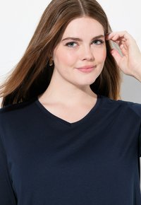 Ulla Popken - T-shirt basic