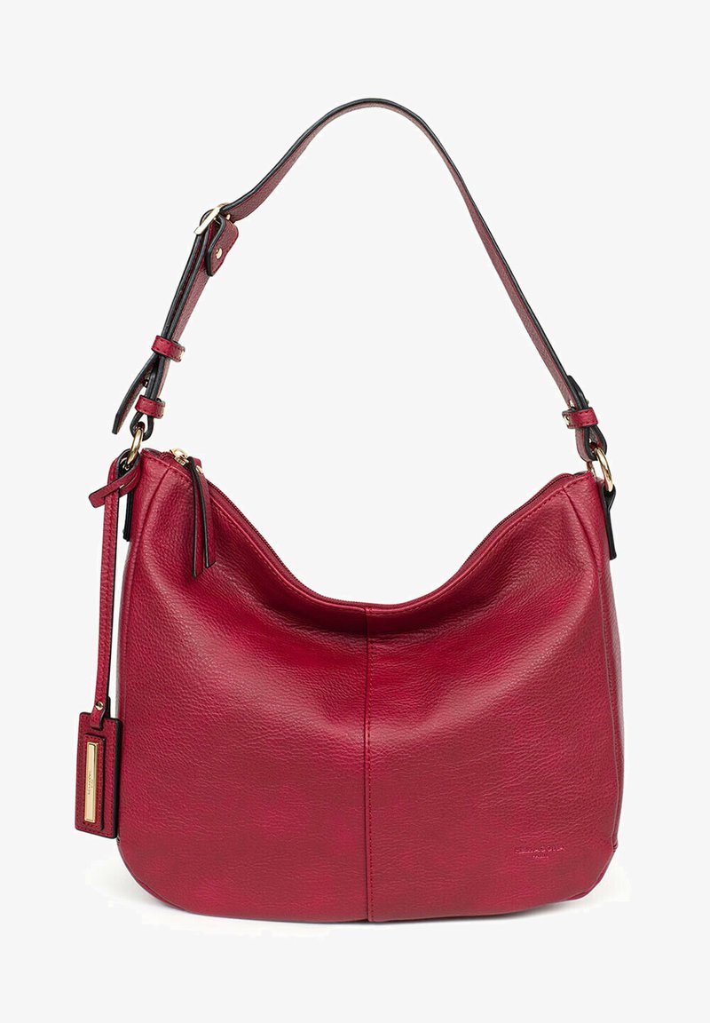 Borsa hobo in pelle rossa con silhouette curvata, tracolla regolabile e hardware dorato. Superficie liscia e testurizzata con chiusura a zip laterale.