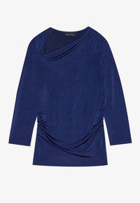 Mørkeblå langermet topp med drapert hals, sammenleggbare detaljer på siden og et glatt, stretchy stoff for komfort. Merket synlig.