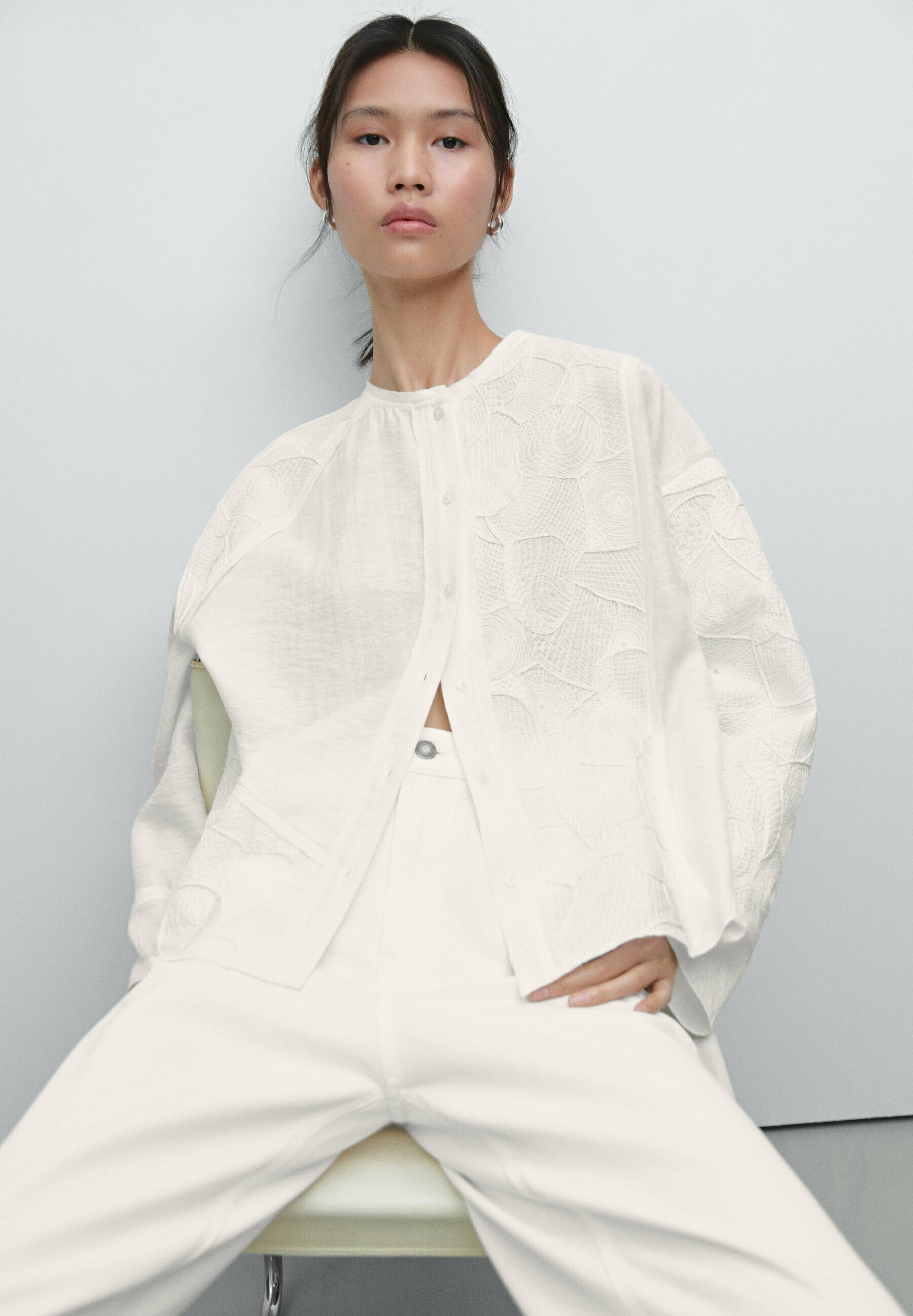 売れ筋商品|||マッシモ ドゥッティ シャツ レディース トップス FLOWING  - Button-down blouse - white Women's White Shirts - Massimo Dutti - US
