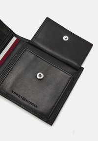 Tommy Hilfiger TRANSIT AND COIN - Peněženka - black