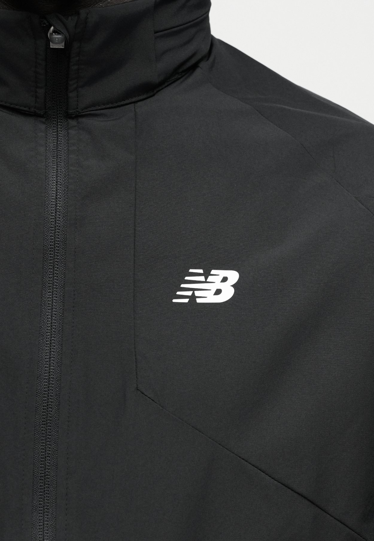 ACTIVE JACKET