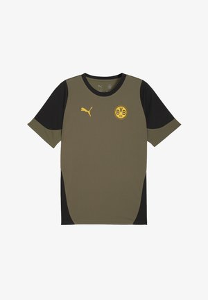 Grøn og sort kortærmet sportstrøje lavet af syntetisk materiale, med rund halsudskæring og gult teamlogo foran.