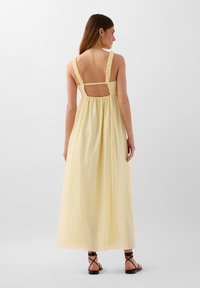 Scalpers CUTE GATHER - Robe de jour - light yellow