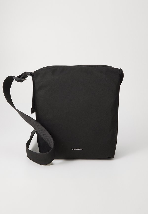 EASE - Cross body bag