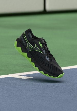 Mizuno WAVE ENFORCE TOUR 2 - Padel-Schuhe - black/foliage green/glowing apple