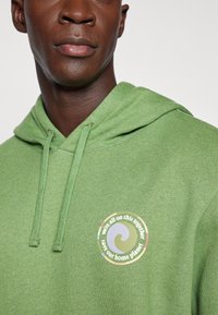 Patagonia UNITY FITZ UPRISAL HOODY UNISEX - Hanorac - terrain green