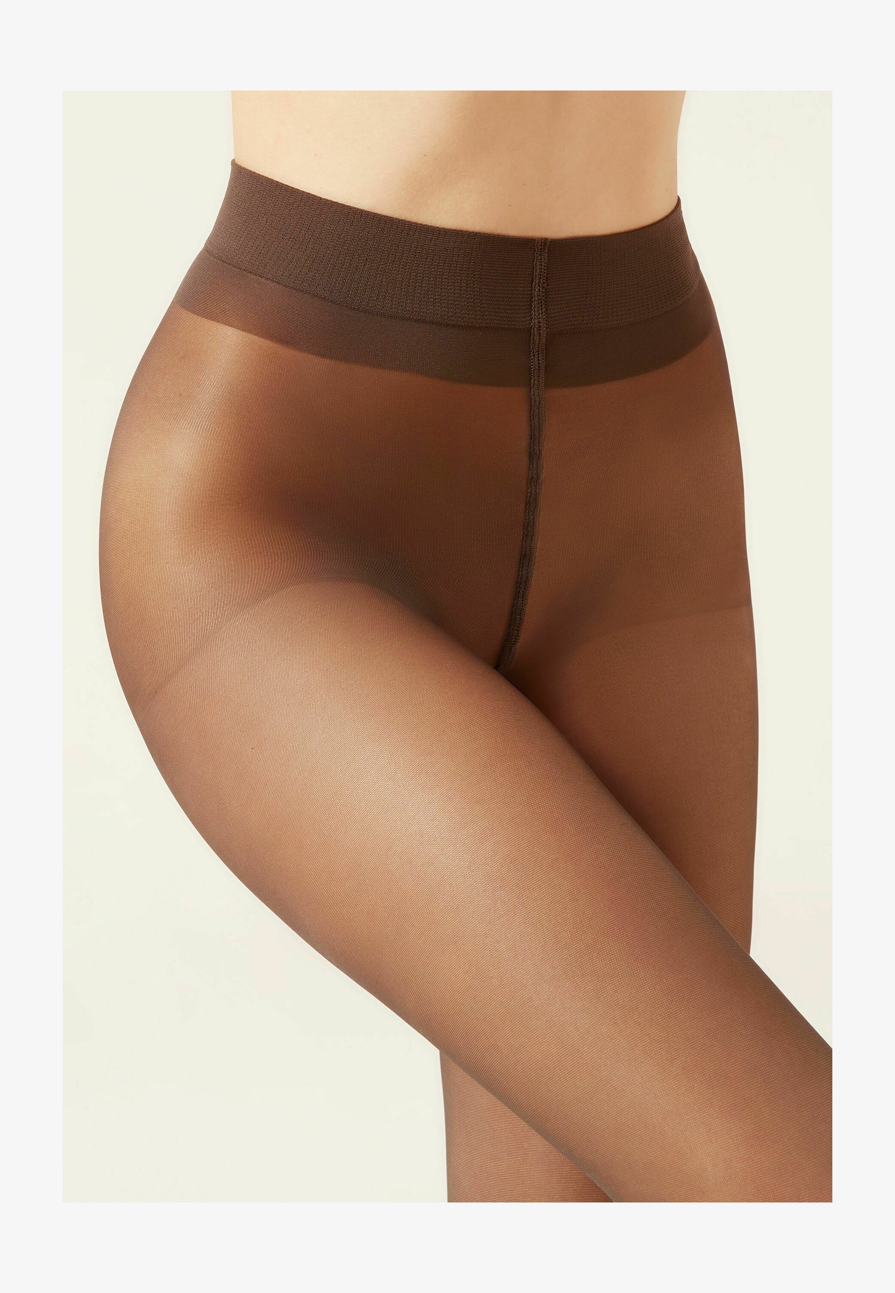 DOCUMO Collant Opachi Donna A Vita Alta Con Controllo, Staffa Nuda, Colore Tan, Taglia Media