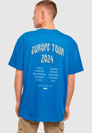 Upscale by Mister Tee FOOTBALLS COMING HOME EUROPE TOUR - T-shirts print - cobaltblue