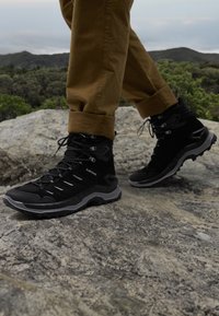 INNOVO GTX MID - Outdoorschoenen - schwarz/grau