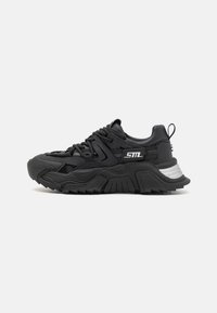 Steve Madden KINGDOM-E - Tenisky - black/silver