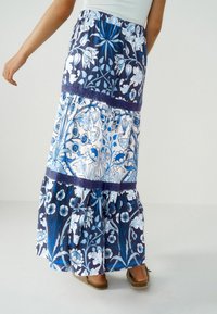 Next TEXTURED - REGULAR FIT - Gonna lunga - morris co blue print