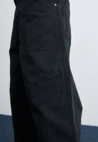 The North Face CEDAR WORK PANT - Trousers - black