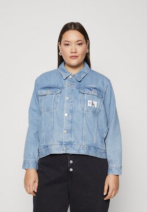 Calvin Klein Jeans Plus REGULAR 90'S JACKET - Dnov bunda - denim light