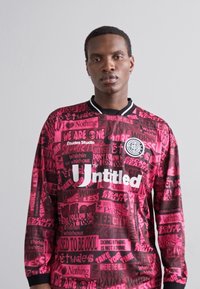 Études SOCCER - T-shirt à manches longues - fuchsia