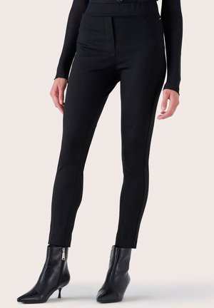Camomilla Italia KELLYA - Pantalon classique - black