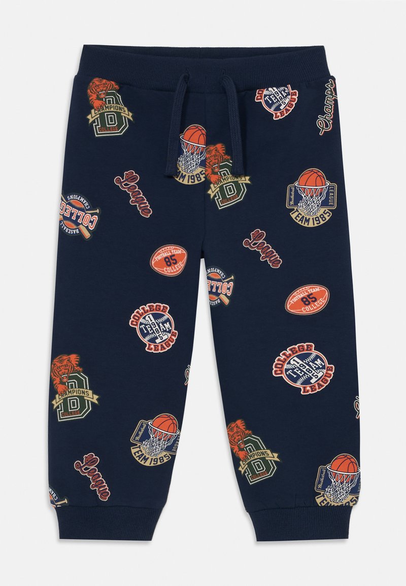 Marina blå sweatpants med färgglada logotyper för basket och universitet, med elastisk midja och smalnade muddar.