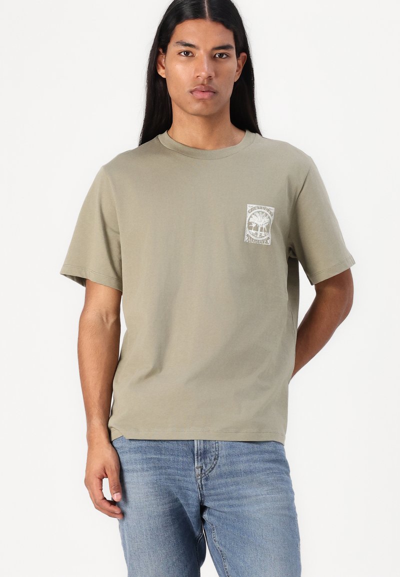 Selected Homme SLHBOSMA O NECK TEE Print T-shirt vetiver/dark