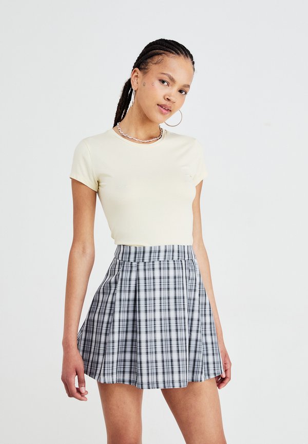 SOFT TOUCH - Basic T-shirt - almond oil