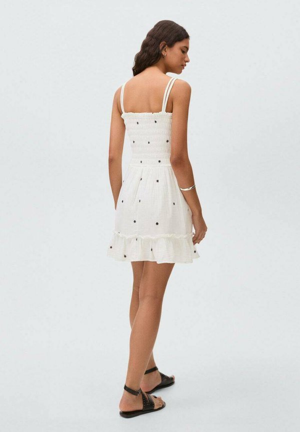 EMBROIDERED WITH FLORAL PATTERN - Day dress4