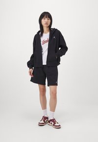 Jordan Zip-up sweatshirt - black white