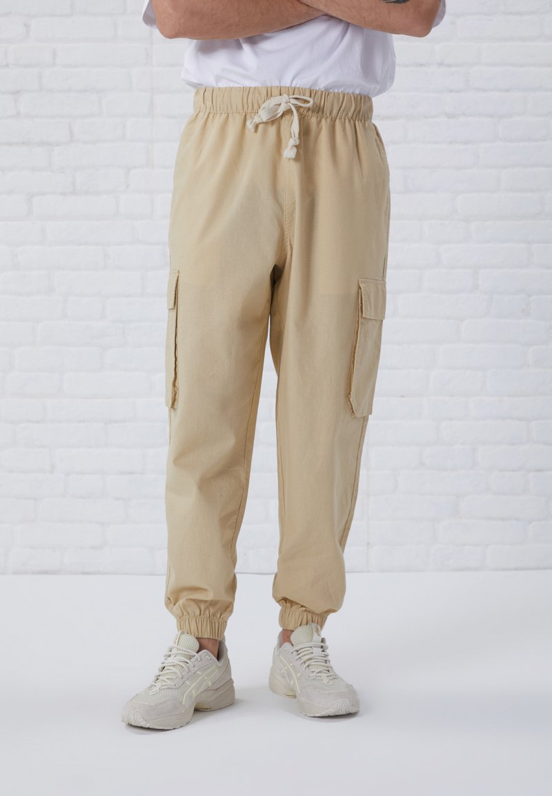 Pier One LINEN BLEND CARGO  - Kargopüksid - tan