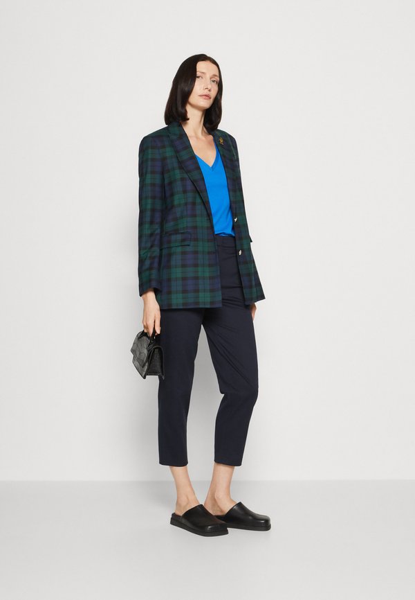 MODERN STYLE TAPERED LEG HIGH RISE WELT POCKET - Chinos3