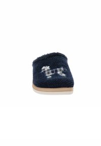 Pantofola blu navy con una superficie morbida, caratterizzata da ricamo di un cane a quadri bianchi sul lato e suola in gomma per una migliore aderenza.
