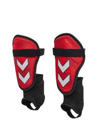 Rote Schienbeinschoner mit weißen Chevron-Akzenten, aus flexiblem Material gefertigt, mit schwarzen Riemen für sicheren Sitz und Schutz.