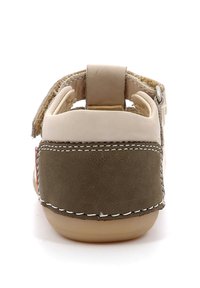 Kickers SUSHY - Zapatos de bebé - kaki