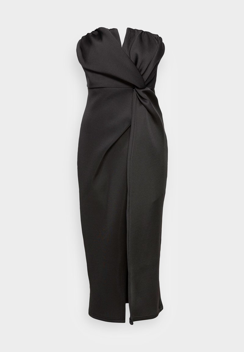 Robe midi noire sans bretelles avec un décolleté en cœur, détail drapé torsadé à la taille et fente avant sur un fond uni.