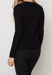 Vero Moda Kofta - black