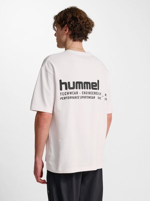 Hummel HIIT S/S - T-shirts print - white
