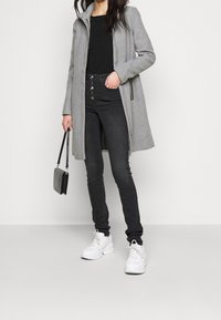 Vero Moda Tall Cappotto classico - light grey