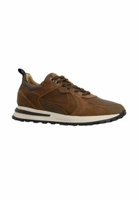 Bruine leren en mesh sneaker met een ronde neus, vetersluiting aan de voorkant, gevoerd kraag en contrasterende zwarte zooldetails.