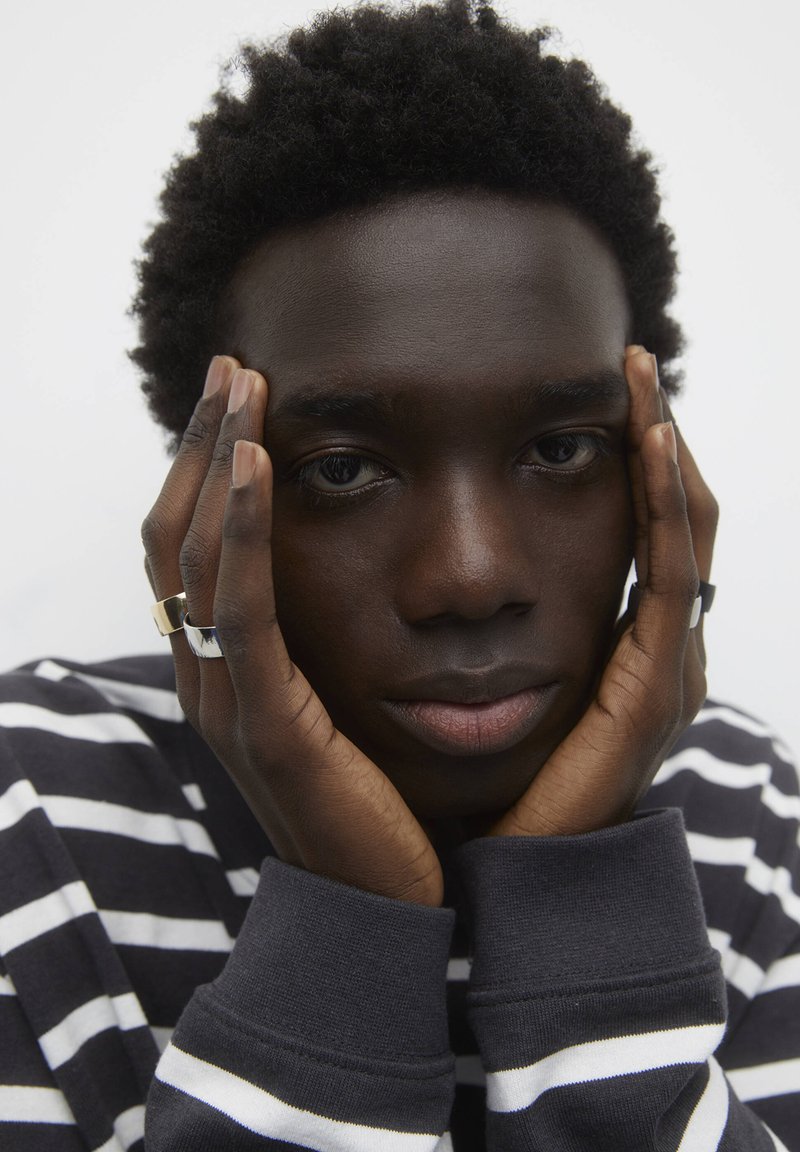 PULL&BEAR Pierścionek Zalando.pl