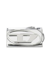 Borsa a tracolla metallic silver con un grande logo ovale, forma rettangolare, superficie liscia e una sottile tracolla. Chiusura a scomparto.