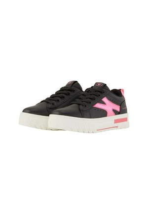 Baskets noires à lacets avec un accent rose, dotées d'une semelle texturée et d'un détail de logo sur la languette. Matière en cuir lisse.