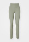 ONE - Tights - light army